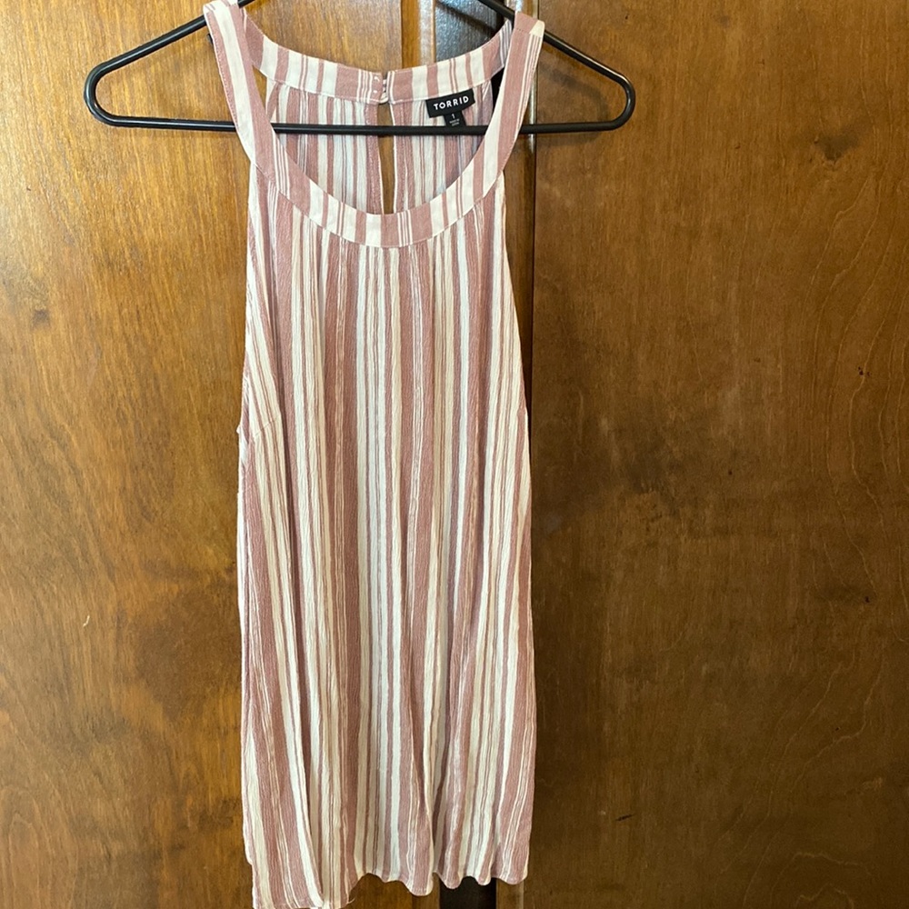 Torrid tank top size 1 plus